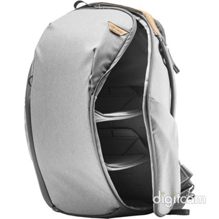PEAK DESIGN Everyday Backpack Zip 20L- Hamuszürke hátizsák