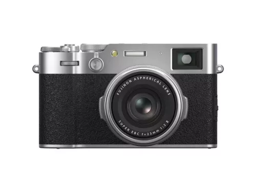 Fujifilm X100VI (ezüst) + ajándék kijelzővédő üvegfólia 