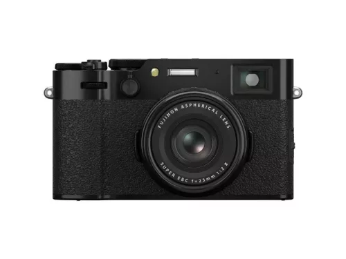 Fujifilm X100VI (fekete) + ajándék kijelzővédő üvegfólia 
