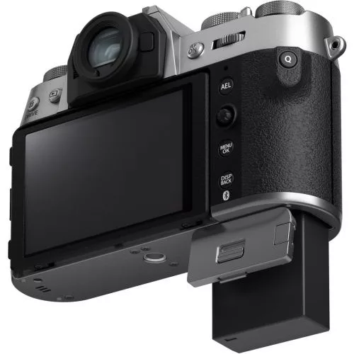 Fujifilm X-T50 kit (XF 15-45mm f/3.5-5.6) (ezüst)