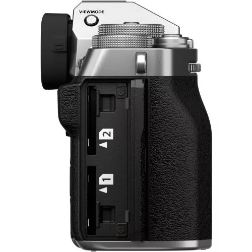 Fujifilm X-T5 kit (XF 16-50mm f/2.8-4.8) (ezüst)