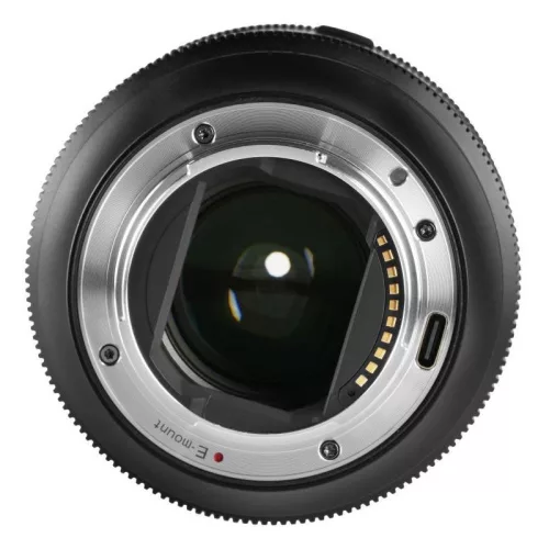 Sirui Aurora 85mm f/1.4 Full Frame autofókuszos objektív (Sony E)