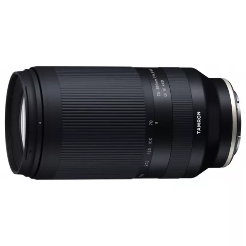 Tamron 70-300mm f/4.5-6.3 Di lll RXD objektív (Sony E) (A047SF)
