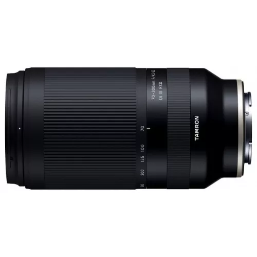 Tamron 70-300mm f/4.5-6.3 Di lll RXD objektív (Sony E) (A047SF)