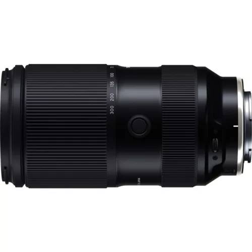 Tamron 50-300mm f/4.5-6.3 Di III VC VXD objektív (Sony E)