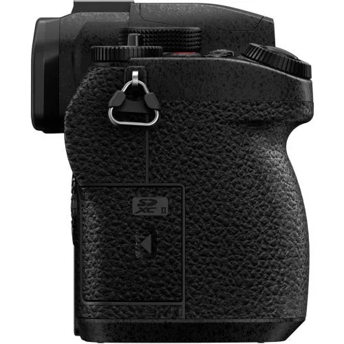 Panasonic Lumix G DC-G97 kit (14-140mm f/3.5-5.6 ASPH Power OIS)
