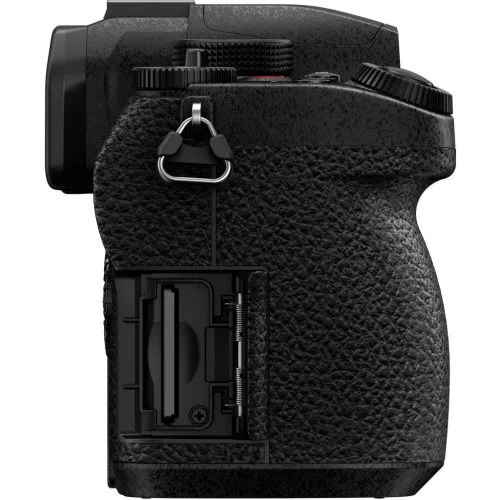 Panasonic Lumix G DC-G97 kit (12-60mm f/3.5-5.6)