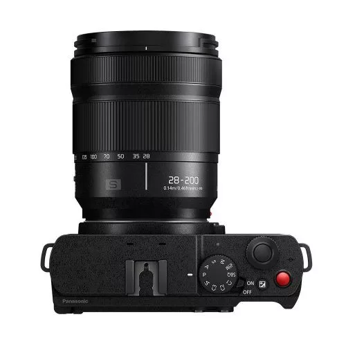 Panasonic Lumix S DC-S9 kit (28-200mm f/4-7.1) Jet Black (koromfekete)