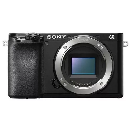 Sony Alpha 6100Y kit (16-50mm f/3.5-5.6 + 55-210mm f/4.5-6.3) (fekete)