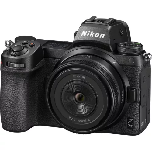 Nikon Z 26mm f/2.8