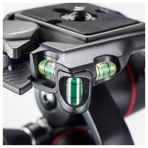 Manfrotto MK190XPRO4-3W 4 szekciós állvány 3-utas fejjel