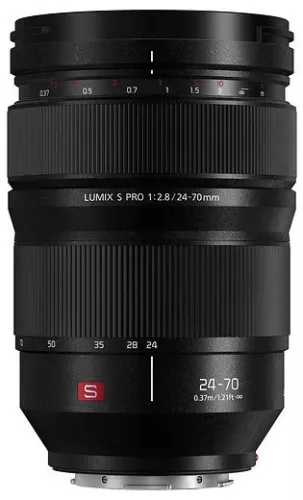 Panasonic Lumix S Pro 24-70mm f/2.8