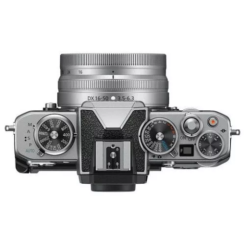 Nikon Z fc kit (Z DX 16-50mm f/3.5-6.3 VR, Z DX 50-250mm f/4.5-6.3 VR)