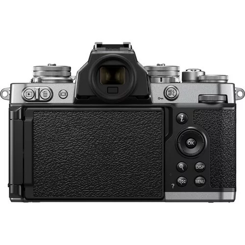 Nikon Z fc kit (Z DX 18-140mm f/3.5-6.3 VR)