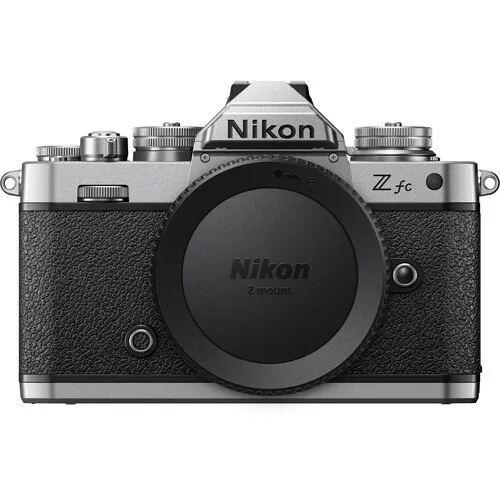 Nikon Z fc kit (Z DX 18-140mm f/3.5-6.3 VR)