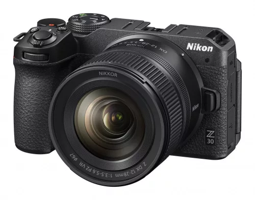 Nikon Z30 kit (DX 12-28mm f/3.5-5.6 PZ VR)