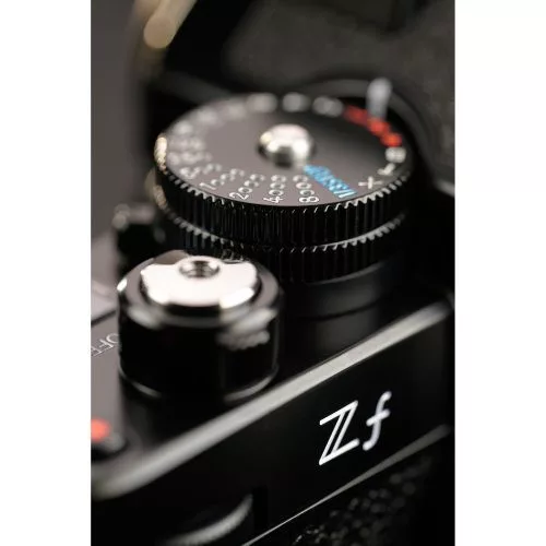 Nikon Z f váz